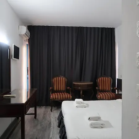 Millennium Apartment *